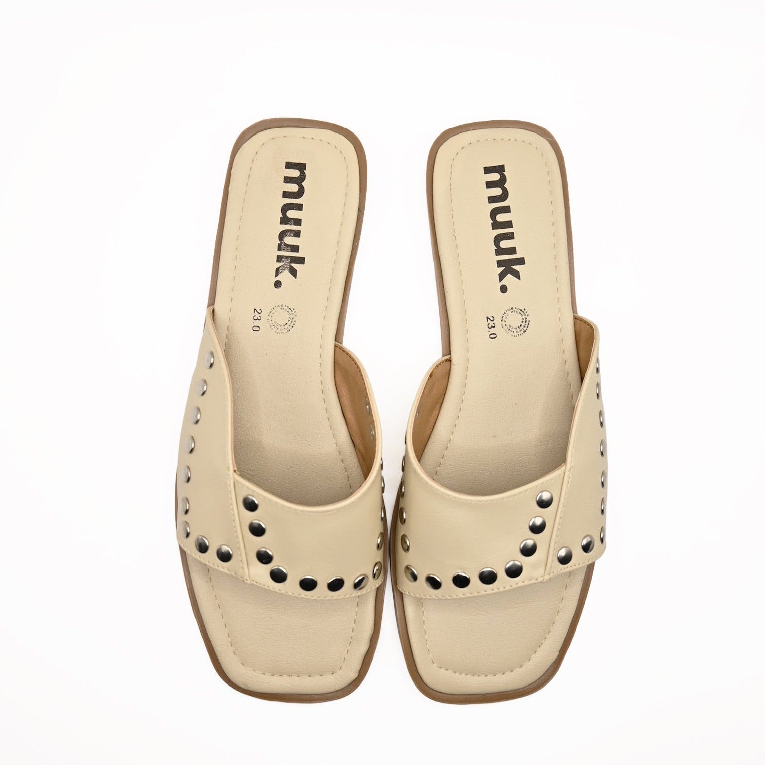 Auukas Beige